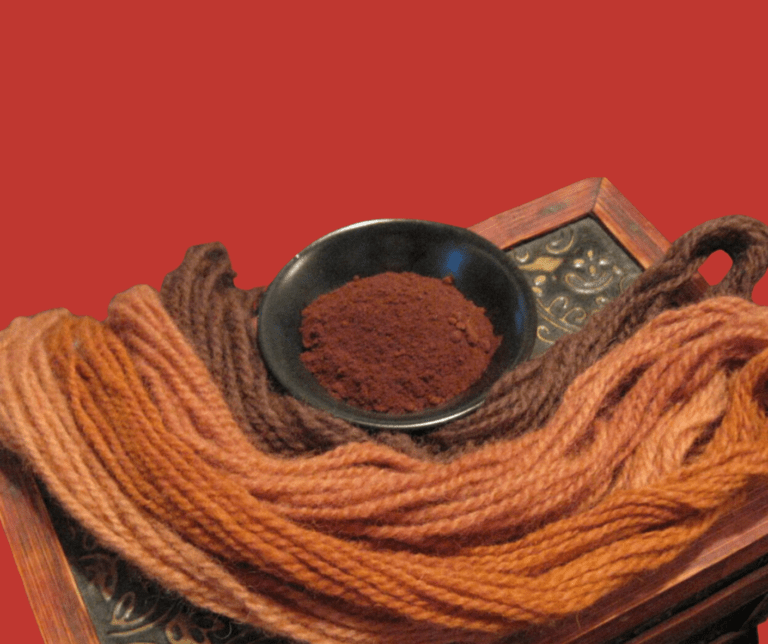 क्याटेचु प्राकृतिक डाइ